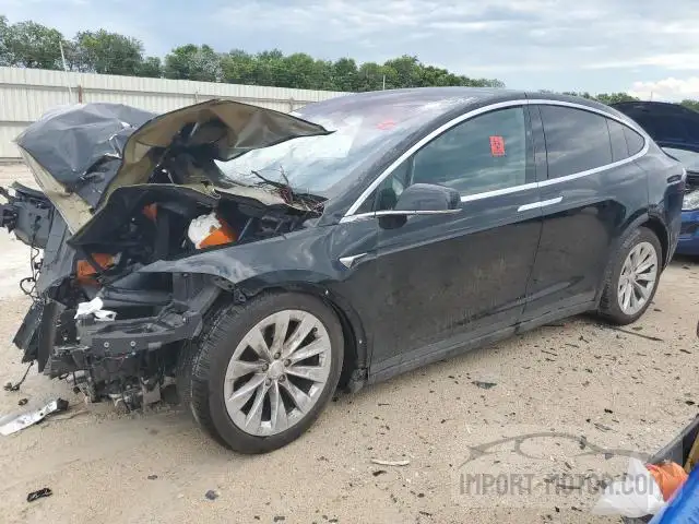 Tesla Model x (2020)