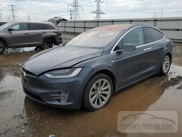 Tesla Model x (2017)