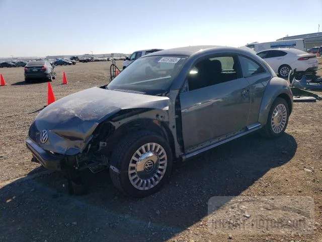 Volkswagen Beetle (2013)