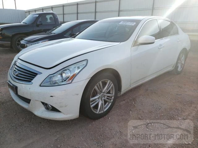 Infiniti G (2013)