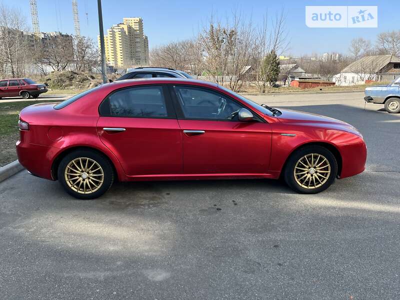 Alfa-romeo 159 (2006)