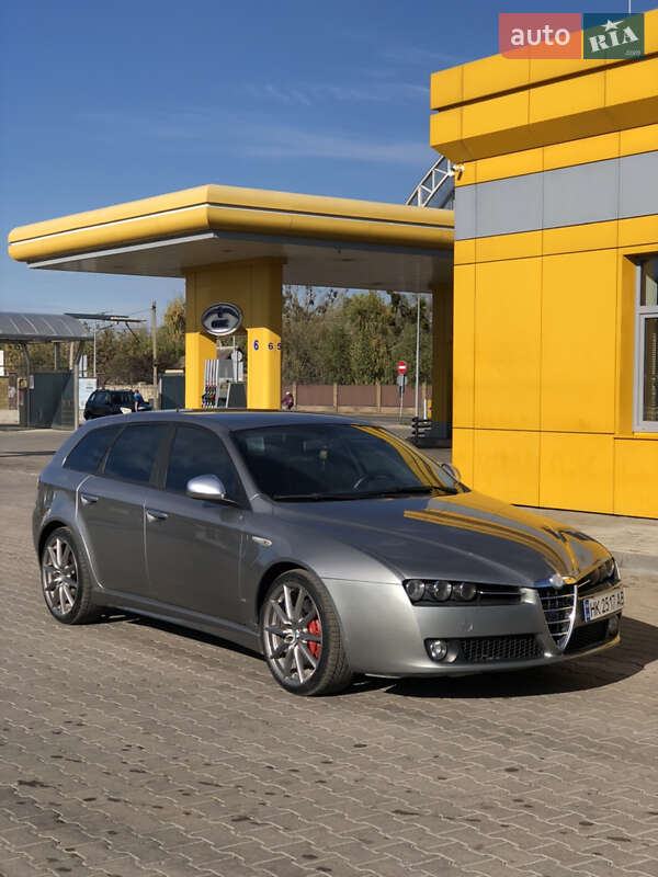 Alfa-romeo 159 (2008)