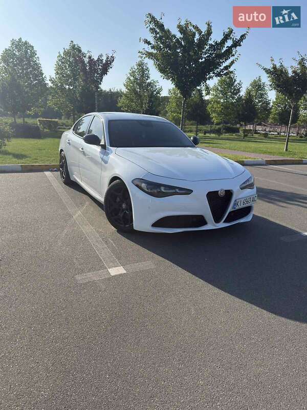 Alfa romeo Giulia (2020)