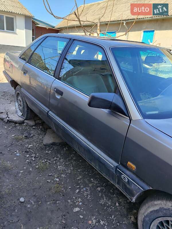 Audi 100 (1989)
