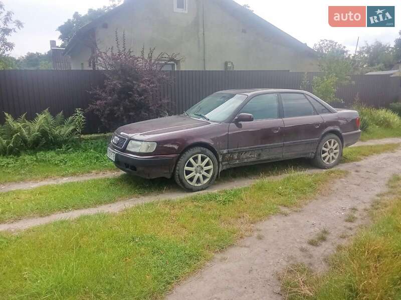 Audi 100 (1993)
