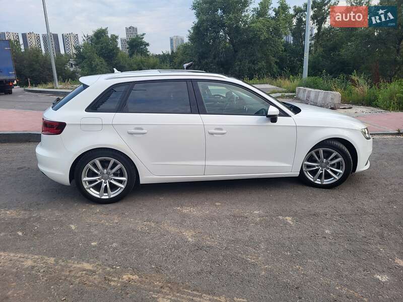 Audi A3 (2016)
