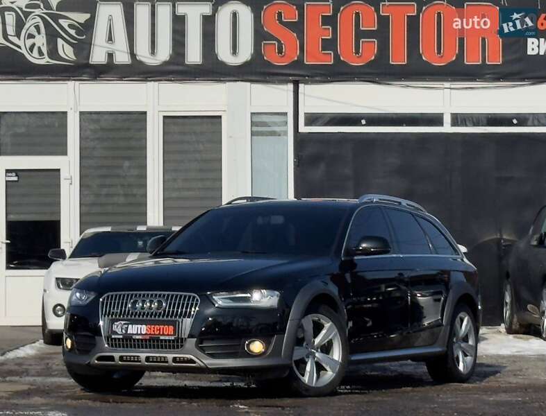 Audi A4 allroad (2012)