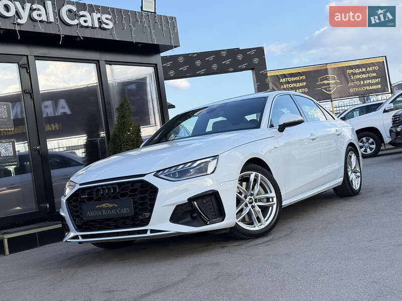 Audi A4 (2022)
