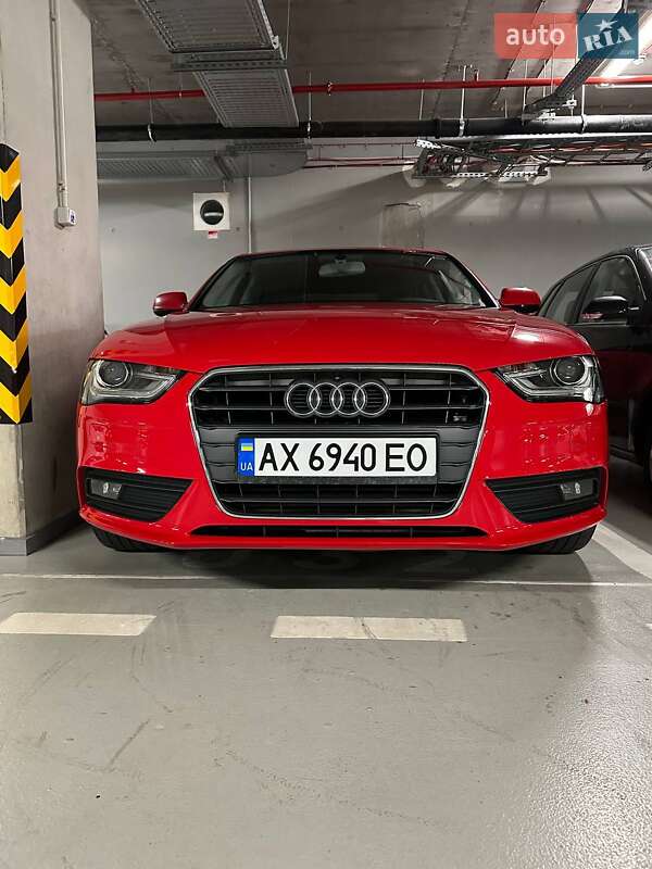 Audi A4 (2012)
