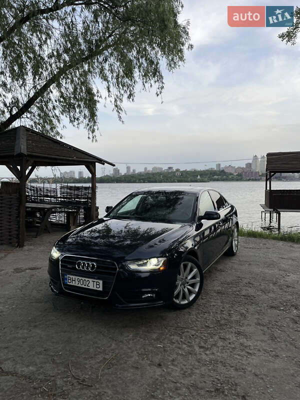Audi A4 (2013)