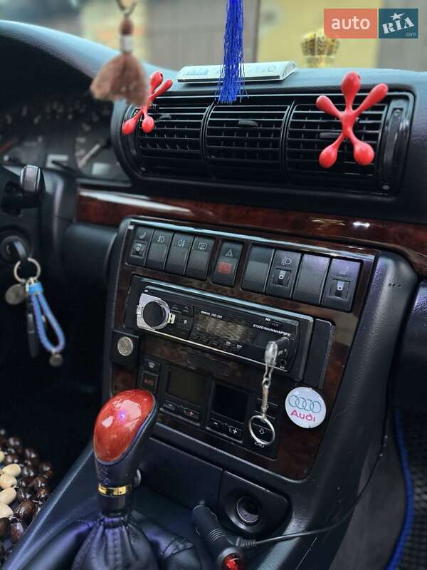 Audi A4 (1996)
