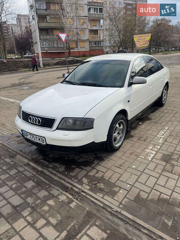 Audi A6 (1998)