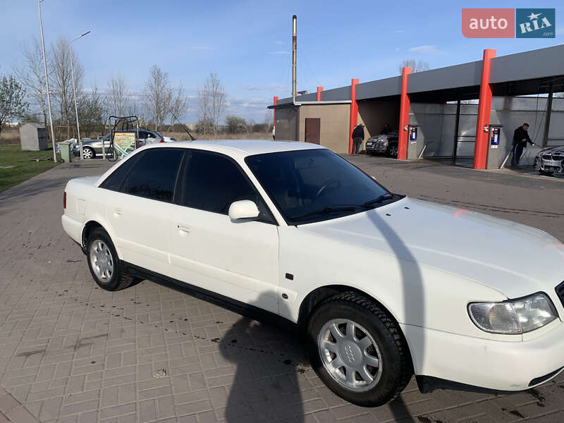 Audi A6 (1995)
