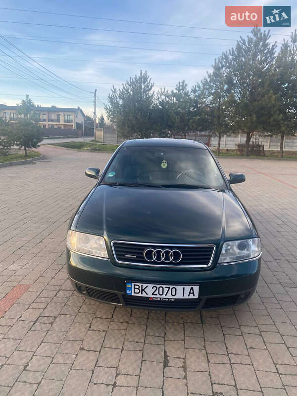 Audi A6 (2000)