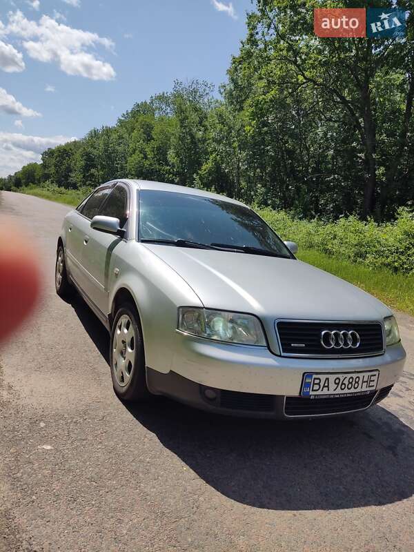 Audi A6 (2004)