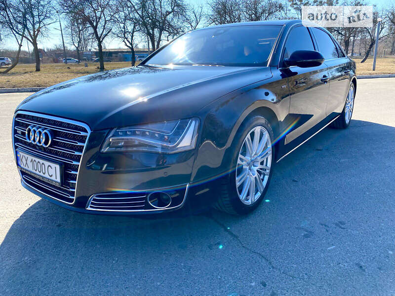 Audi A8 (2012)