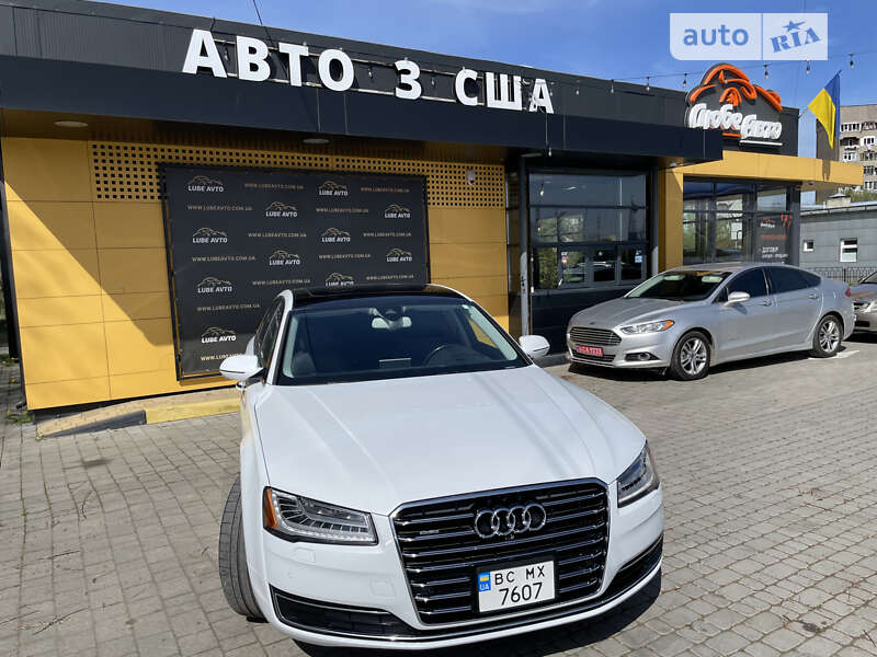 Audi A8 (2015)