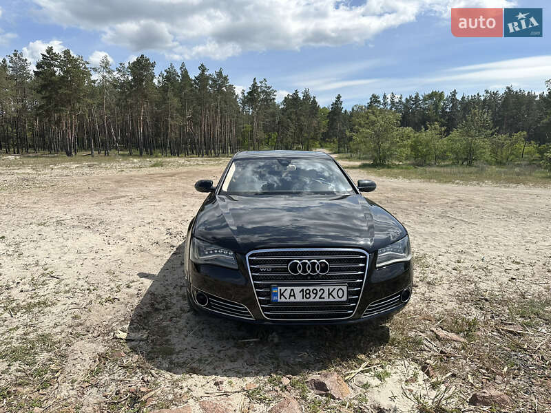 Audi A8 (2012)