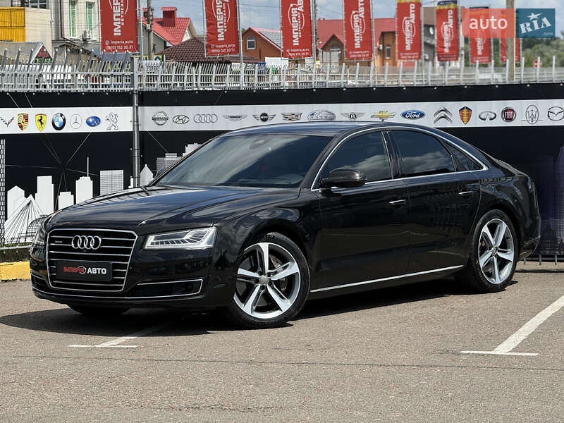 Audi A8 (2015)