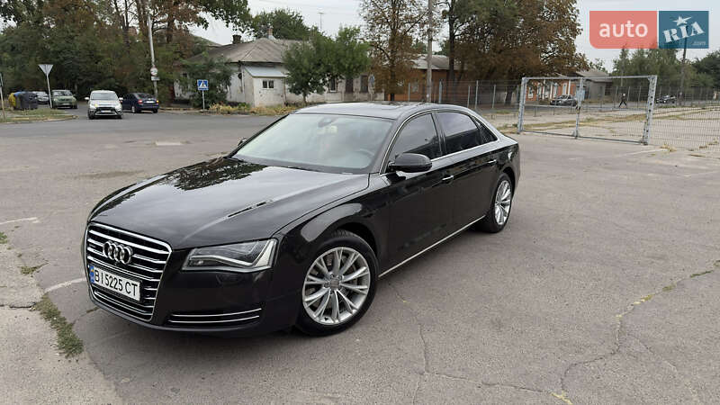 Audi A8 (2012)