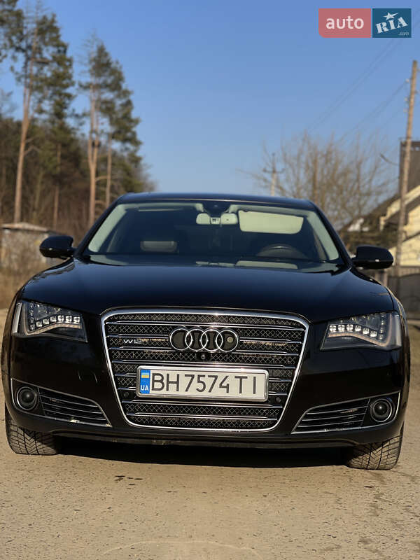 Audi A8 (2012)