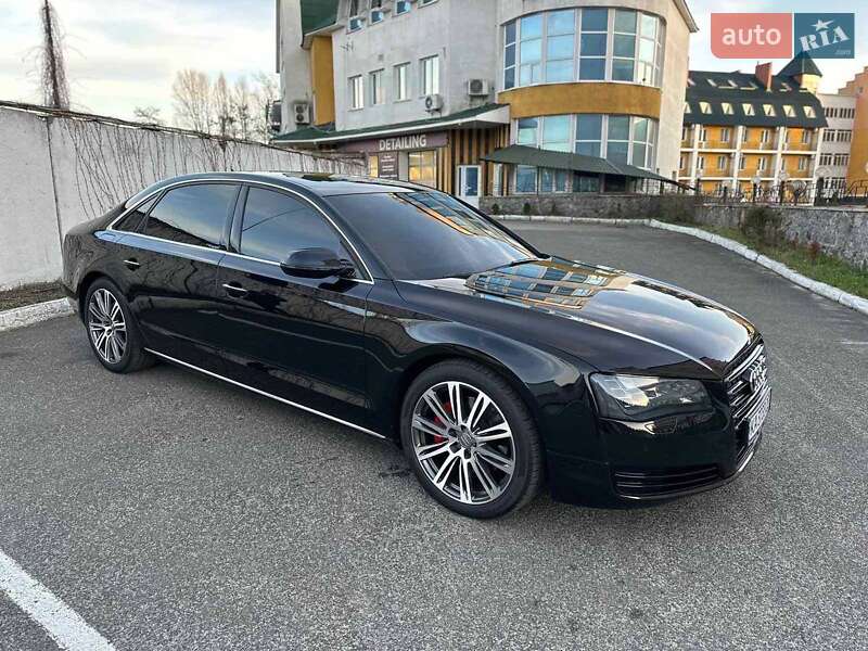 Audi A8 (2012)