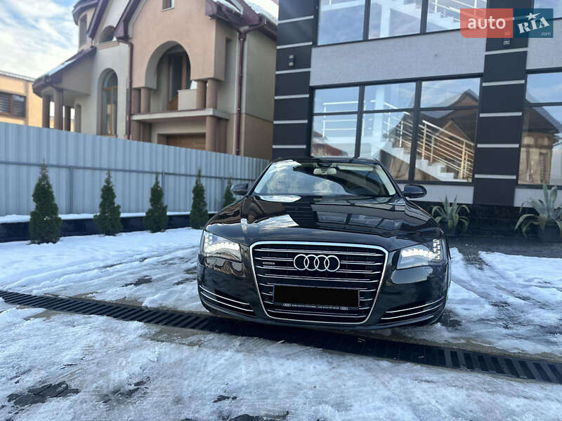 Audi A8 (2012)