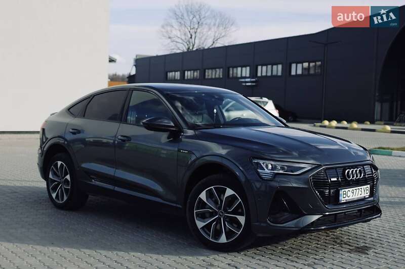 Audi E-tron sportback (2021)