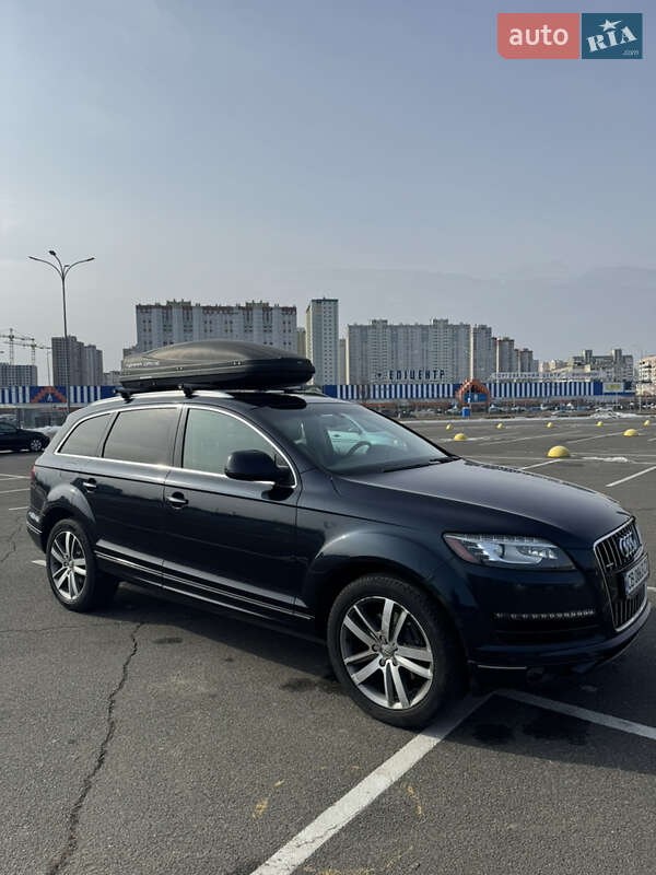Audi Q7 (2010)