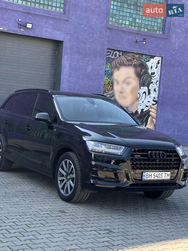 Audi Q7 (2016)