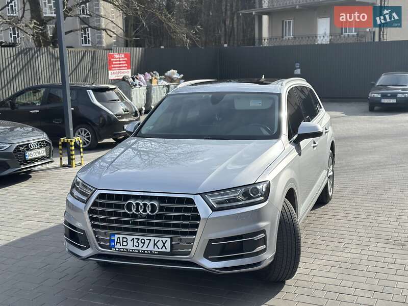 Audi Q7 (2017)
