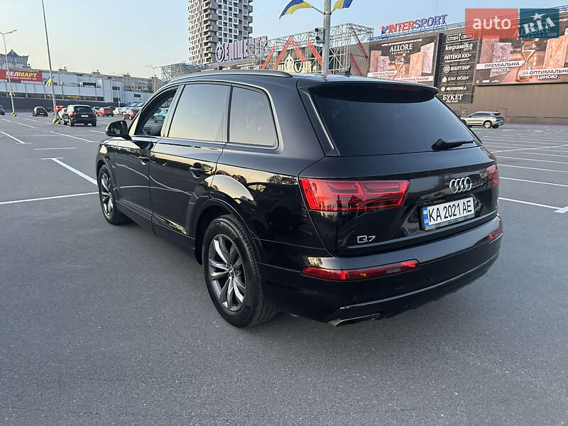 Audi Q7 (2015)
