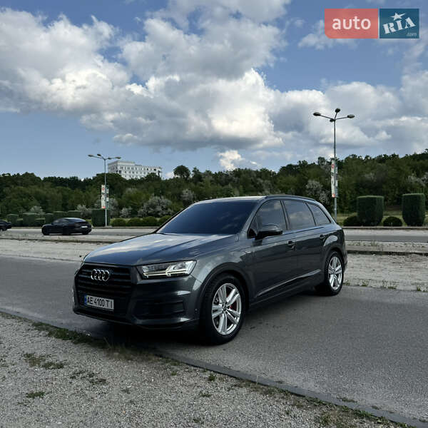 Audi Q7 (2015)