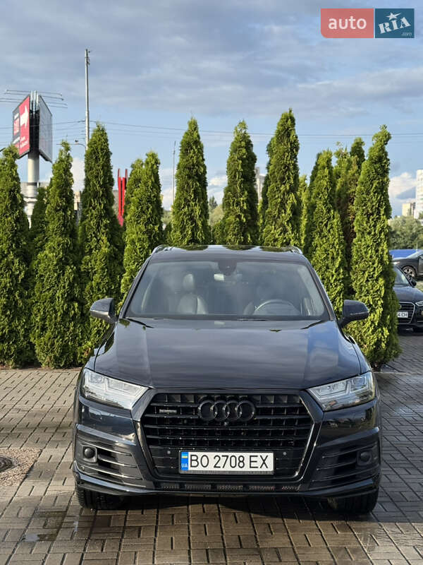 Audi Q7 (2017)