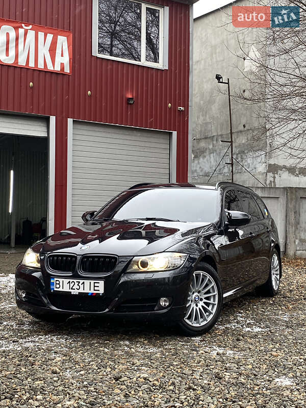 Bmw 318i (2010)