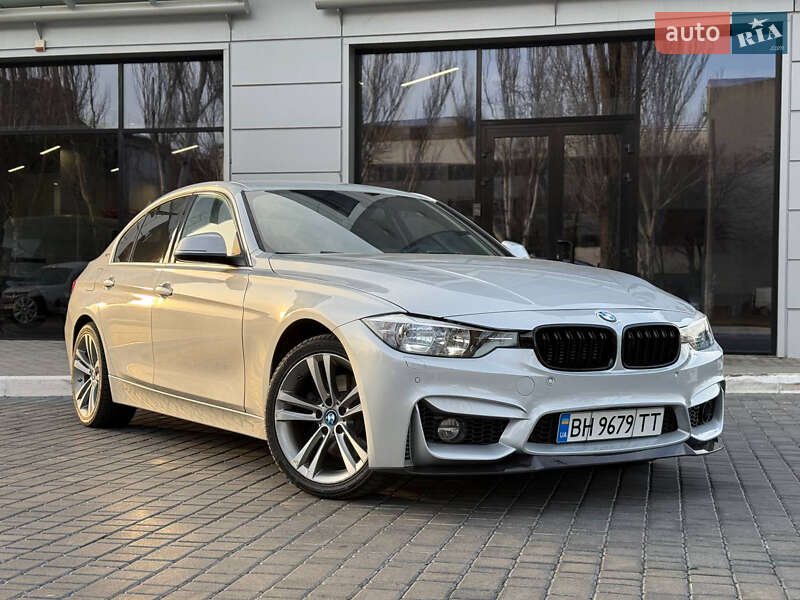 Bmw 330e (2016)