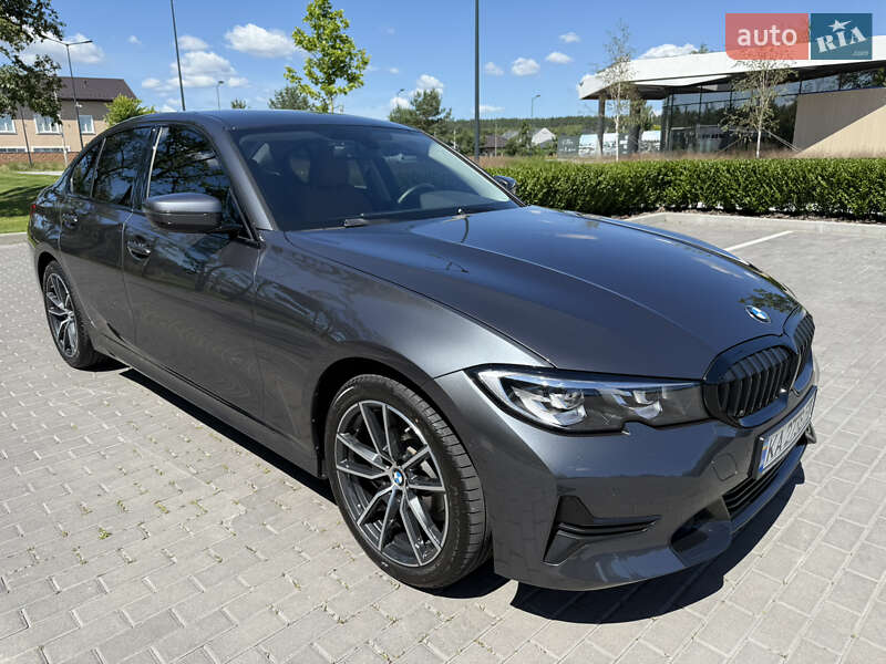 Bmw 3 series (2022)
