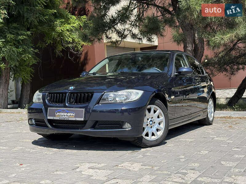 Bmw 3 series (2005)