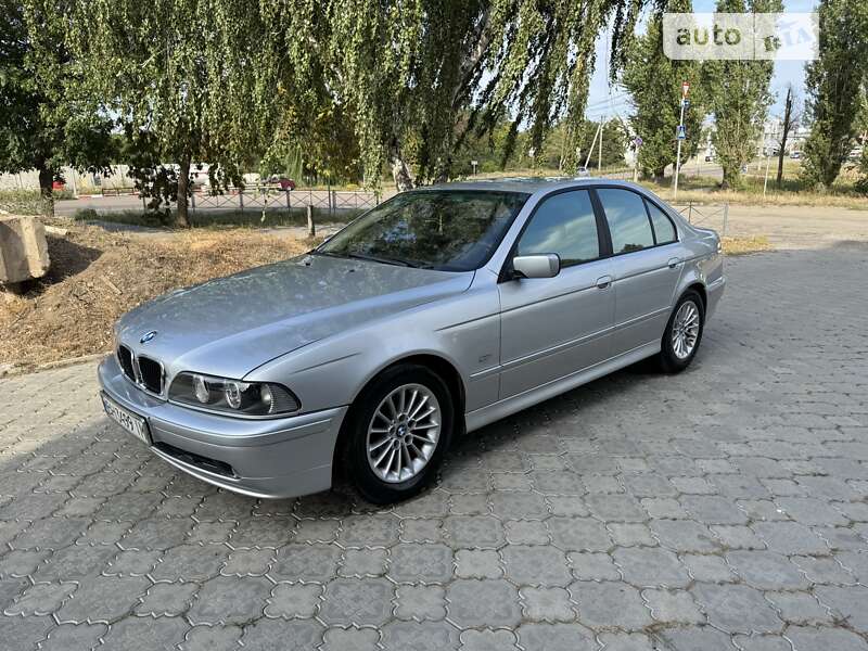 Bmw 525 (2002)