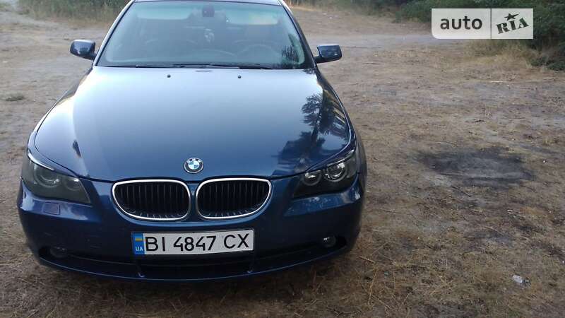 Bmw 523i (2005)