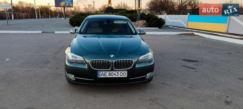 Bmw 528i (2012)