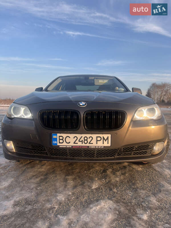 Bmw 528 (2011)