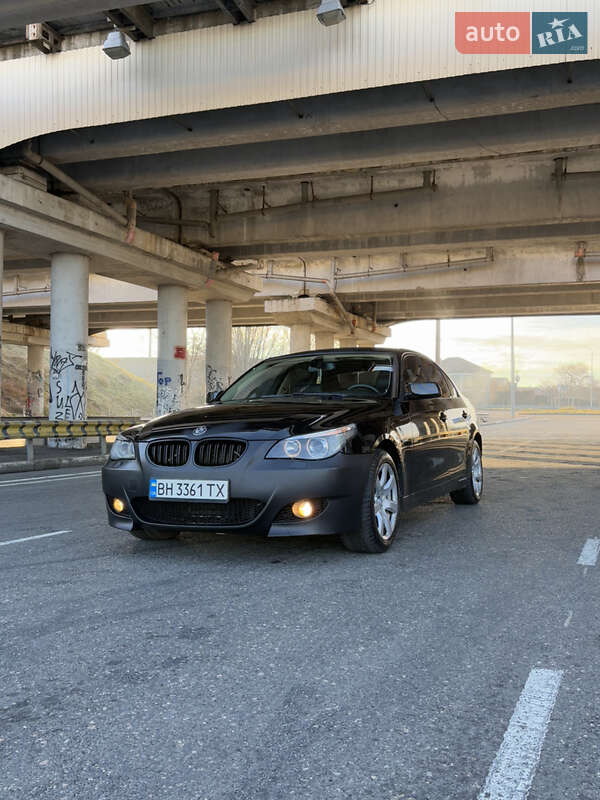 Bmw 523i (2006)