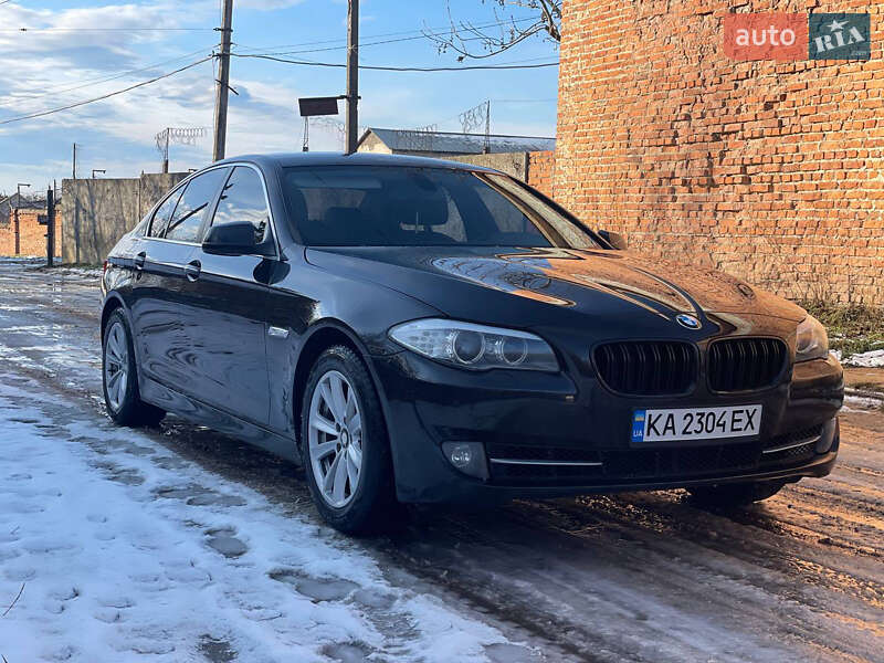Bmw 520i (2012)