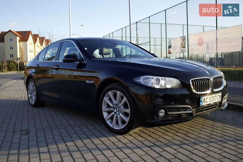 Bmw 5 series (2016)