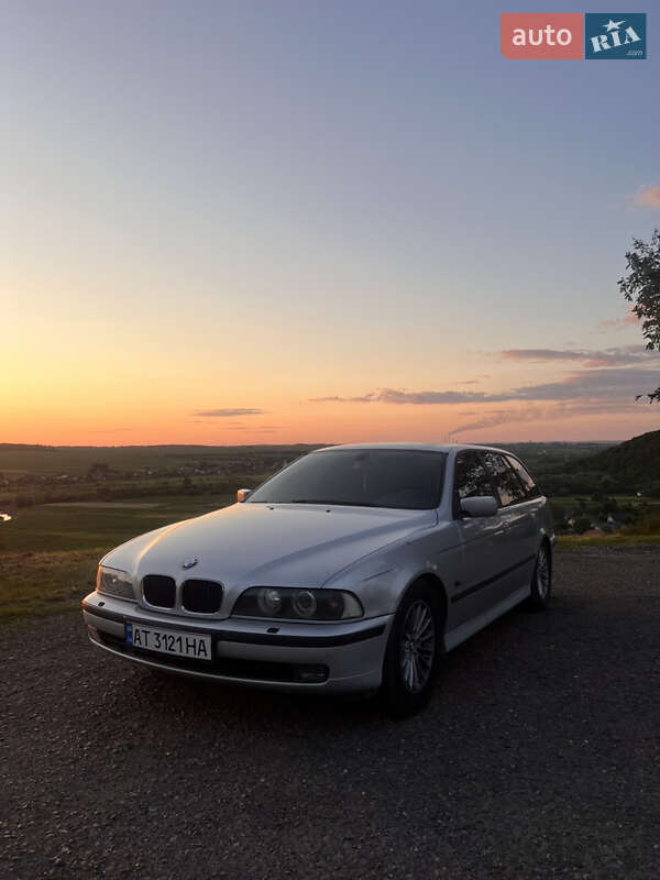 Bmw 5 series (2000)