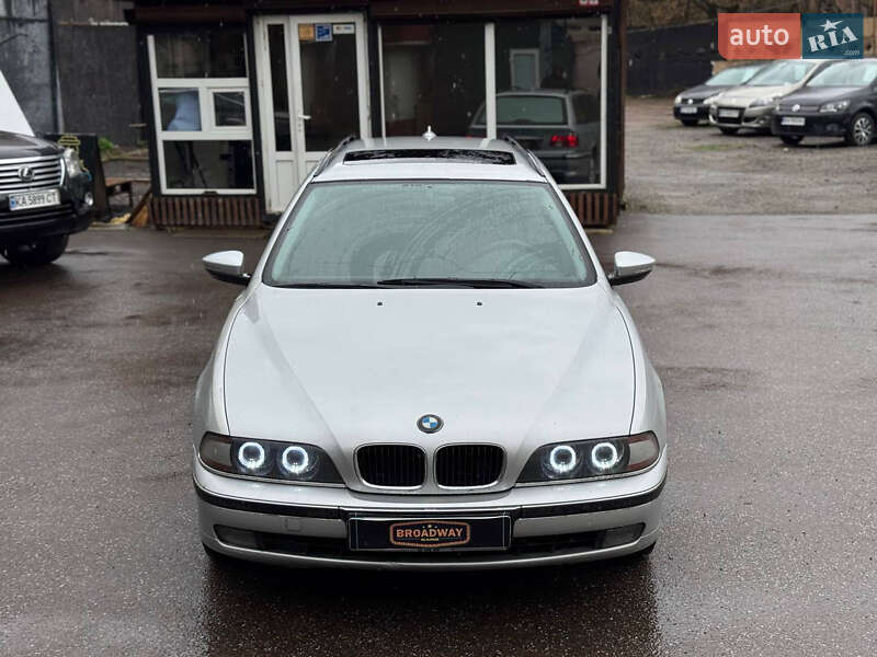 Bmw 5 series (2000)