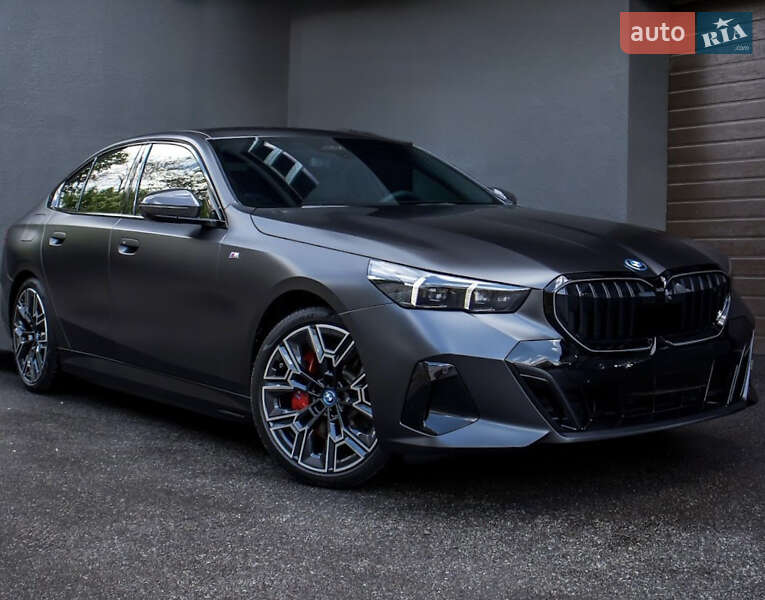 Bmw 5 series (2024)