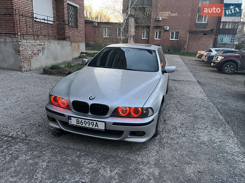 Bmw 5 series (1999)