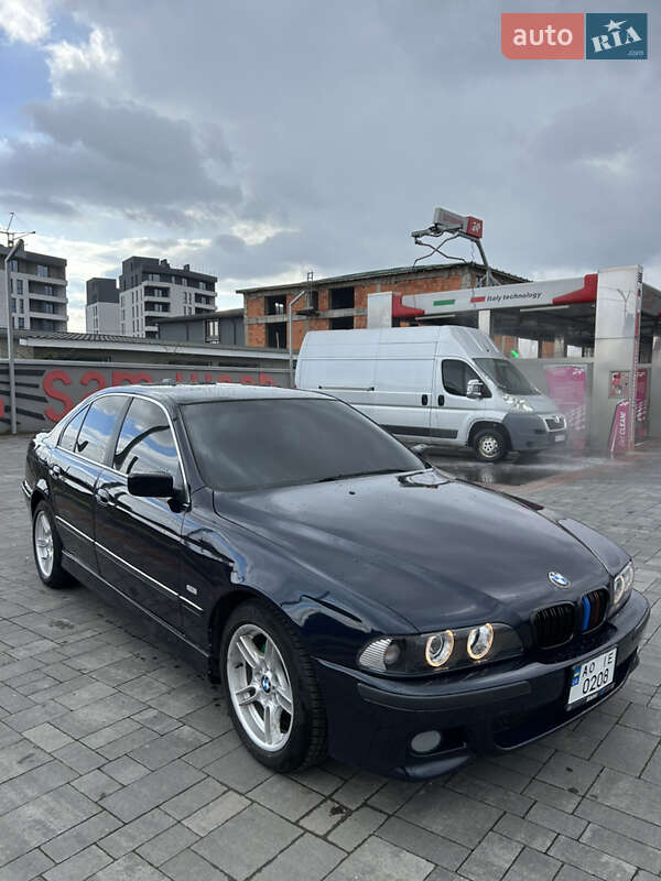 Bmw 5 series (2000)